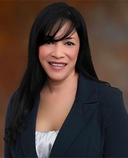 headshot-elizabeth-acosta