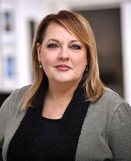 renae-witschen-headshot